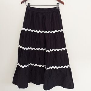 Japna Black Ric Rac Tiered Midi Skirt Size Medium